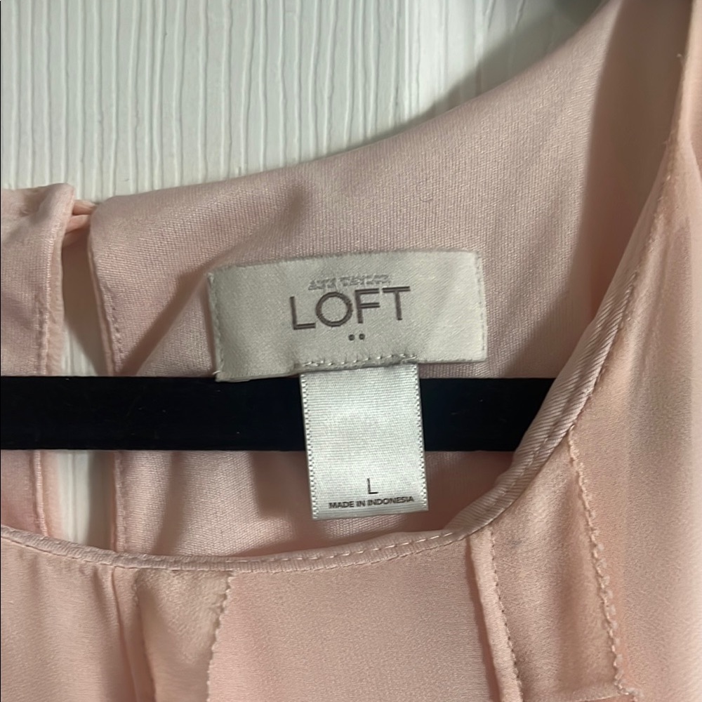 LOFT Pink Ruffled Blouse - Picture 2 of 4